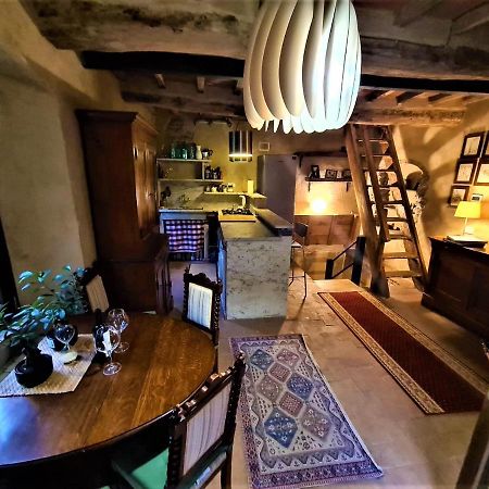Incantevole Casa Sul Fiume, Relax E Natura Ai Piedi Della Alpi Apuane Massa  Zewnętrze zdjęcie