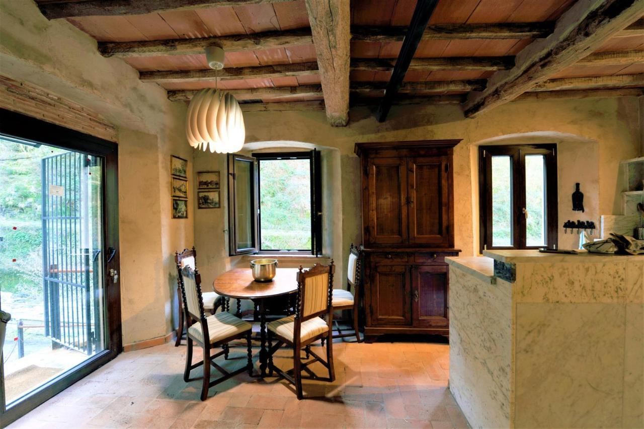 Incantevole Casa Sul Fiume, Relax E Natura Ai Piedi Della Alpi Apuane Massa  Zewnętrze zdjęcie